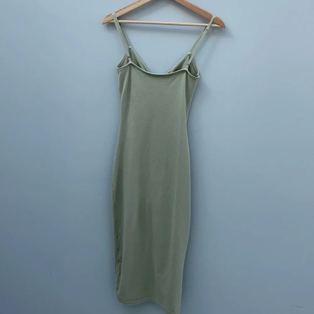 Women Cut Out Midi Dress Gaia Style - Picture 6 of 11